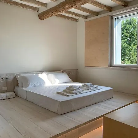 Bed & Breakfast La Pervinca - Ospitalita, Natura, Cura Guastalla