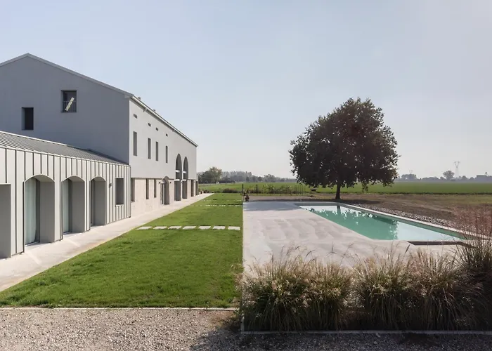 La Pervinca - Ospitalita, Natura, Cura Bed & Breakfast 4*